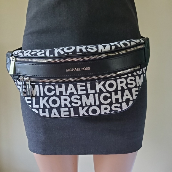 About - Picture 3 of 10